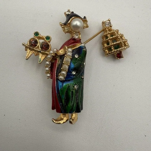 Vintage ART Figural Brooch Asian Lady Enamel Pearl Owl Lantern Pin Costume - Picture 1 of 6